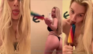 Cas Summer Fills Her Lusty Cunt - Cas Summer leak