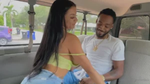 Fan Bus BBC Fucks A Baddie Video Leaked - Fan Bus leak
