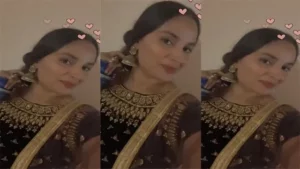 Horny Indian Wife Showing Asshole Fingering Video HD – Indian porn video - MyPornerLeak