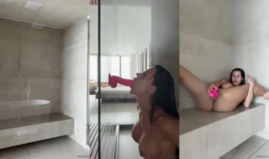 IAmJuju Gets Sweaty And Creamy In The Sauna Room - IAmJuju leak
