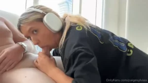 Sylvia Paige – Blowjobs While Headphones On - Sylvia Paige leak