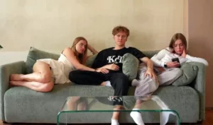 While the girlfriend is sleeping, the guy learned all the charm of Russian domestic infidelity on the bed - MyPornerLeak